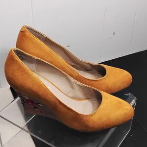 Rialto Yellow Wedge Shoes